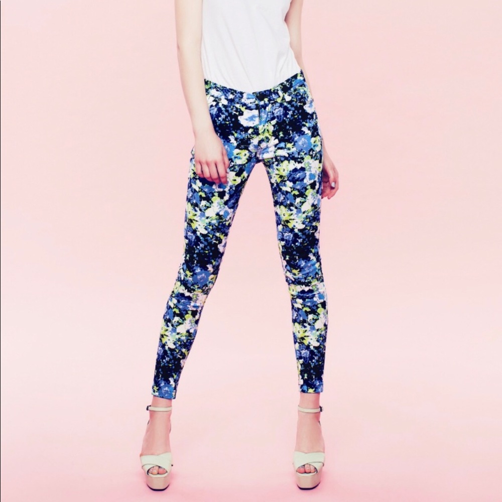 EMODA Floral Jeans - size 0 super tight fit